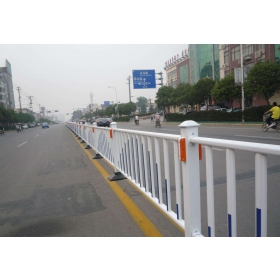 武汉市市政道路护栏工程